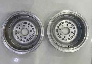 TAMBORAS DE FRENO TRASERAS, Rear Brake Drum (PAR)