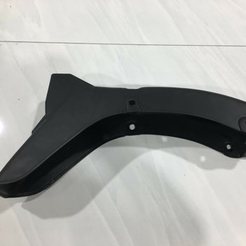 GUARDAFANGO TRASERO PLASTICO DE SUZUKI AX100