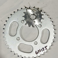 SPROCKET DELANTERO Y TRASERO DE SUZUKI GN 125